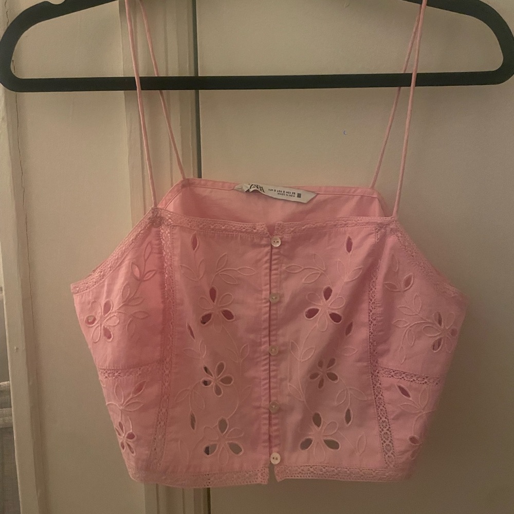 Light pink crop top with floral detail